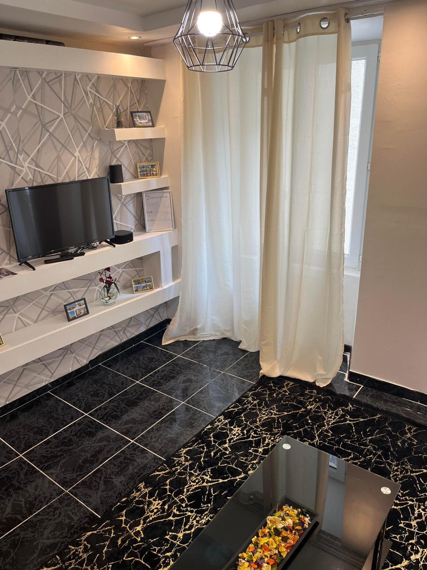 Appartement Numero 1 Diamant Saint-Junien Exterior photo